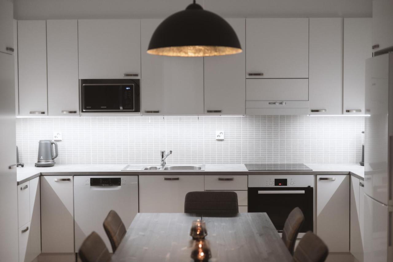 Apartment Malla โรวานิเอมิ ภายนอก รูปภาพ